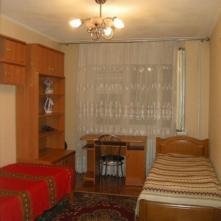 Apartament In Chirie Chisinau Luaran gambar